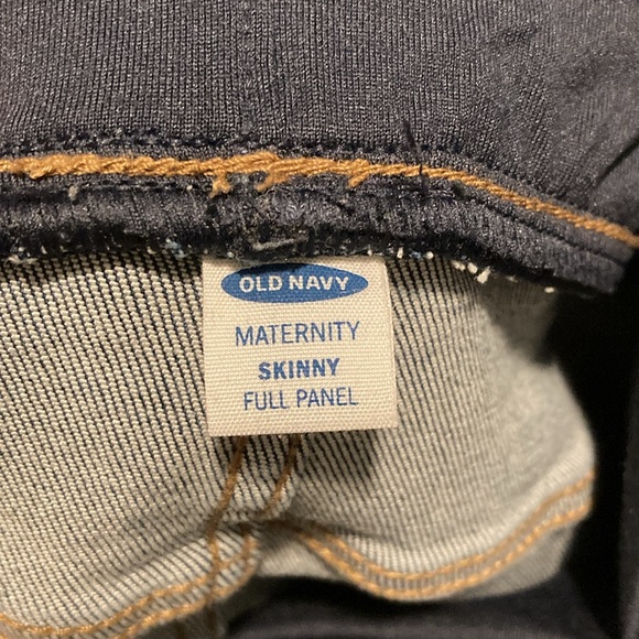 Old Navy Maternity skinny jeans, full panel, size 10 long - Picture 3 of 5